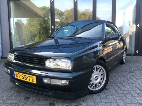 Volkswagen-GOLF Cabriolet-0